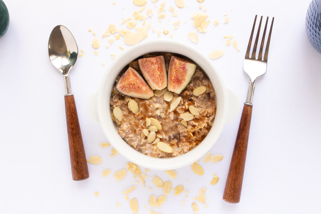 A bowl of oatmeal