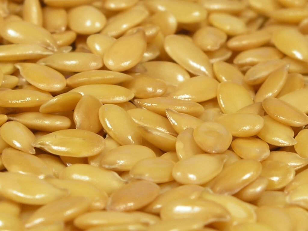 Ground and whole flax seeds
