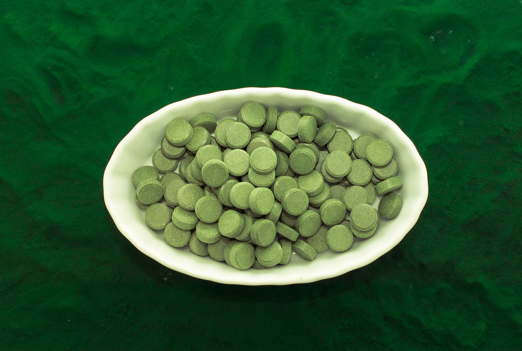 Green chlorella tablets